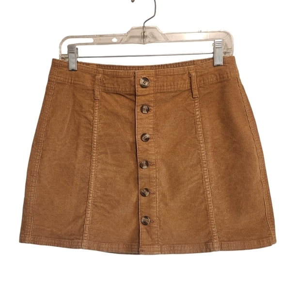 EUC AMERICAN EAGLE BROWN CORDUROY HI-RISE A-LINE SKIRT SIZE 6 - Picture 1 of 7